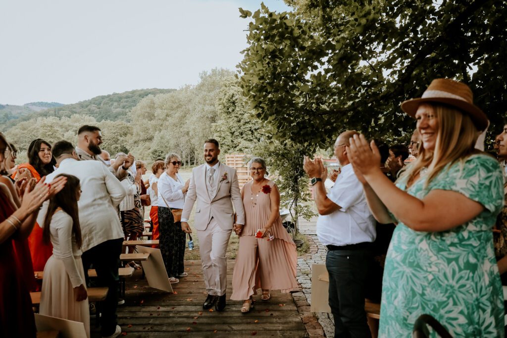 entrée du marié cérémonie laïque